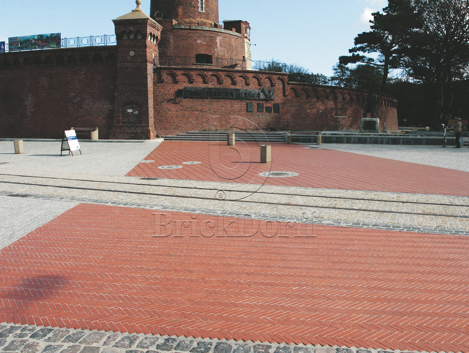 Тротуарная плитка / брусчатка Клинкерная красная LHL klinker  KAHARI 200*100*47 мм