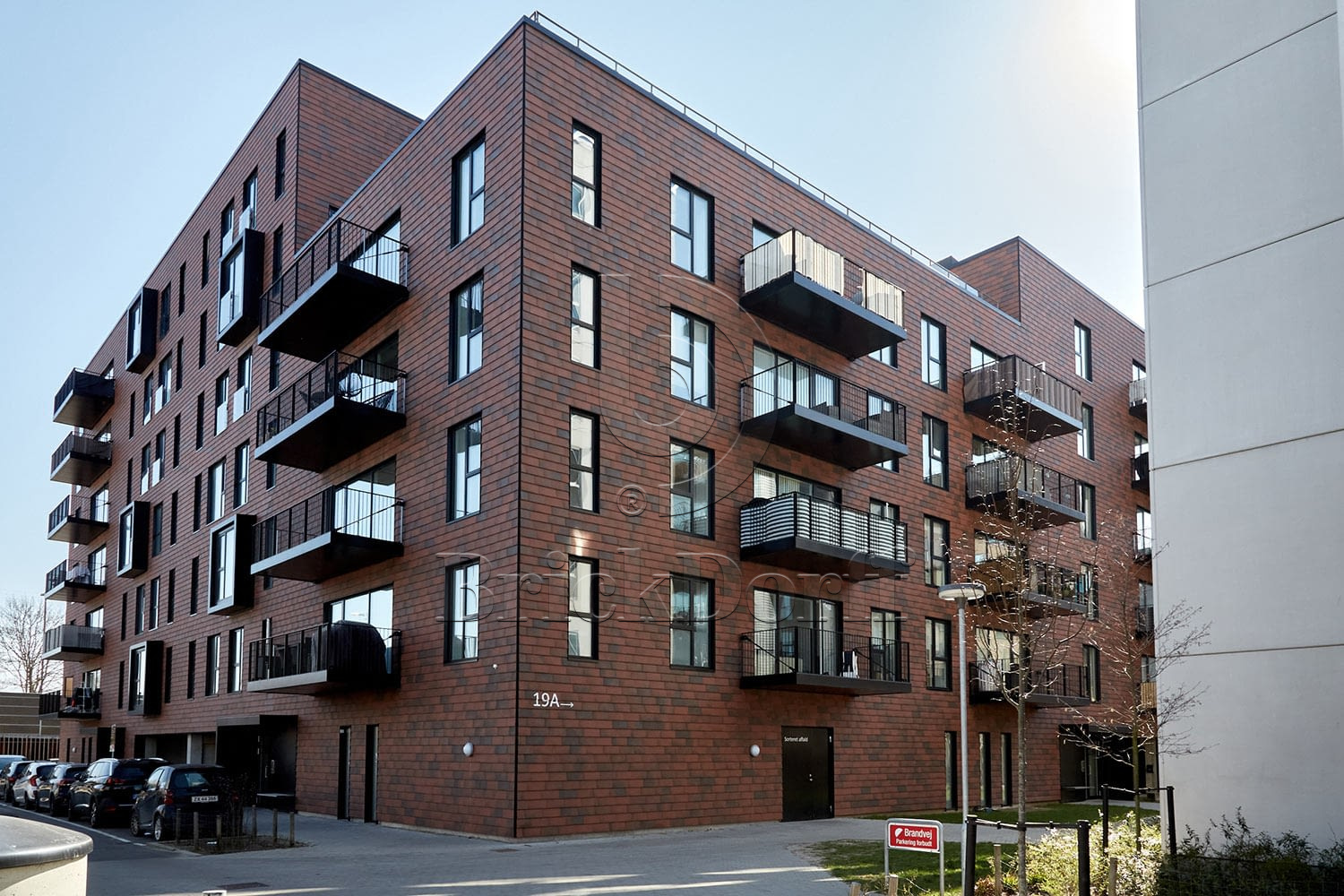 Tempio Rustikotta RED FLAMED 200x400x14мм Дранка керамическая плитка для навесного вент Фасада и Кровли