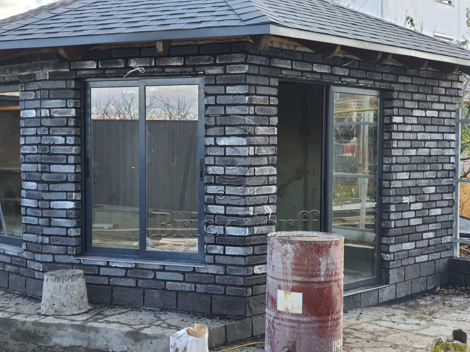 7.T Скандинавский кирпич 120-130*60-70*15 мм, декоративный камень для фасада и интерьера Petra