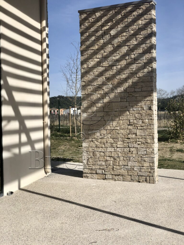 Камень грубый кварцит серо-бежевый 550*200*20\40 мм, натуральный камень для фасада и интерьера BD