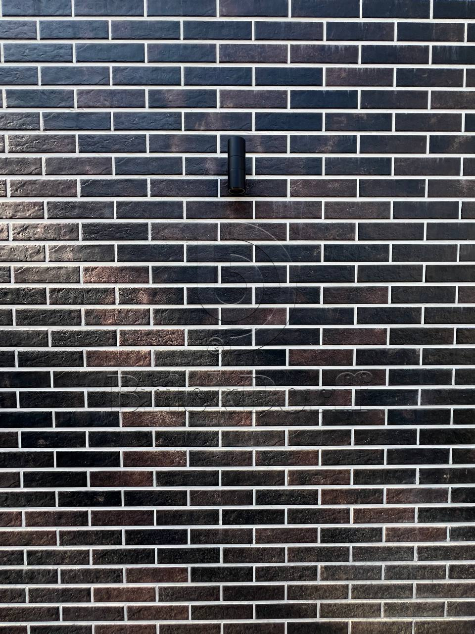 SCANDIANO BROWN 245X66х7,4 мм Клинкерная фасадная плитка под кирпич облицовочная коричневая