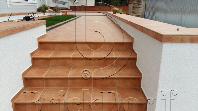 Клинкерная ступень флорентинер противоскользящая плитка  EURAMIC CADRA 523 cotto 340*294*10 мм