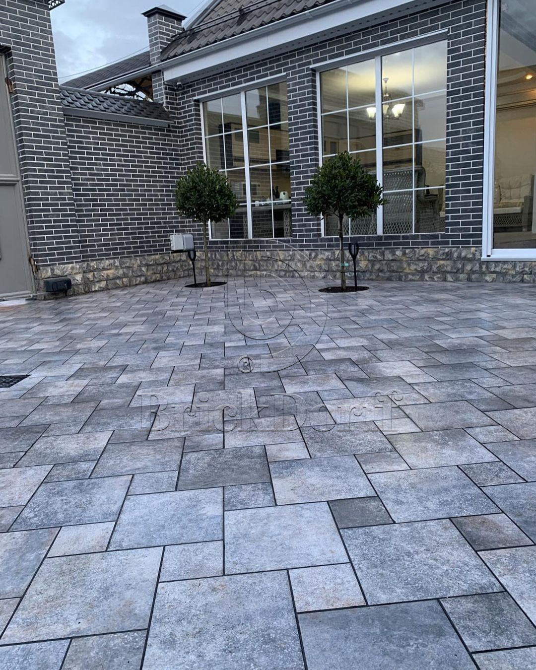 Клинкерная плитка Viano Grys 300x300x11 – для улицы, террасы, крыльца, лестницы, морозостойкая