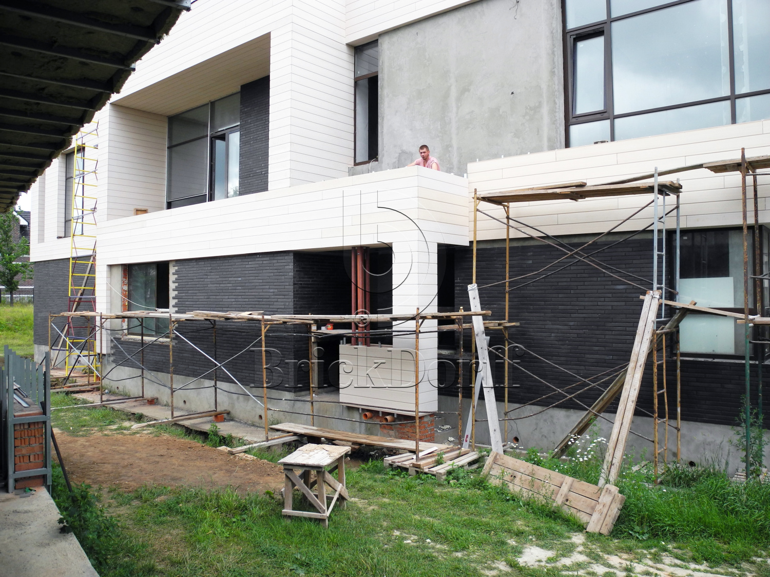 Клинкерная фасадная плитка облицовочная под кирпич Stroeher (Штроер) Glanzstueck Glanzstueck № 1 рельефная, 440*52*14 мм