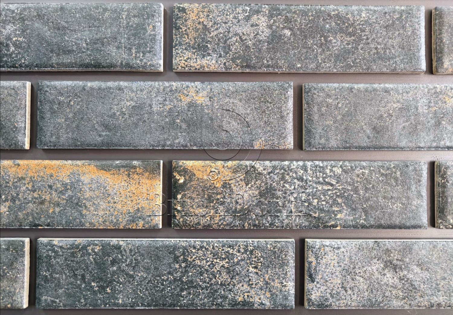 Metal Dark 245х65х8,5 мм клинкерная плитка под кирпич для фасада и цоколя