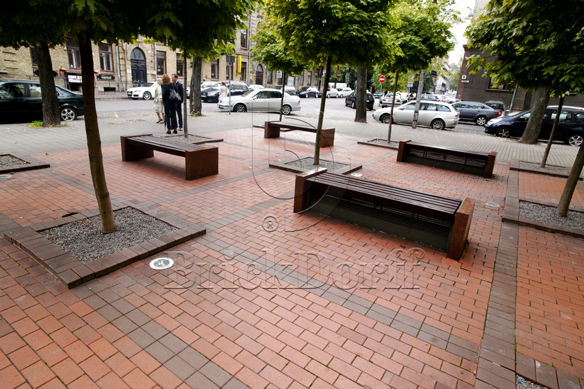 Клинкерная тротуарная плитка - брусчатка Lode JANKA Красная 200х100х52 мм