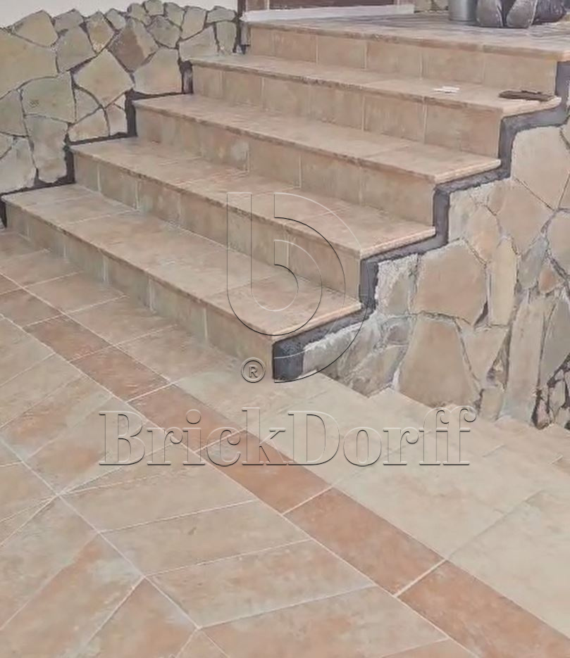 Ilario Beige ступень угловая флорентинер противоскользящая с капиносом 330x330x11 мм