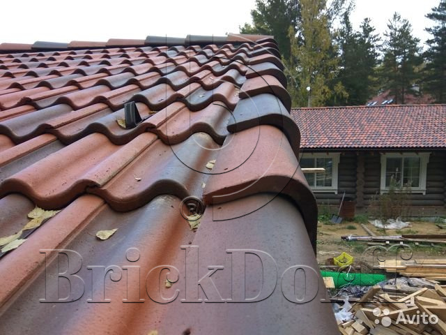 Конечная коньковая черепица натуральная цементно-песчаная Antik кирпично-красный 29, Kriastak Baltic tile