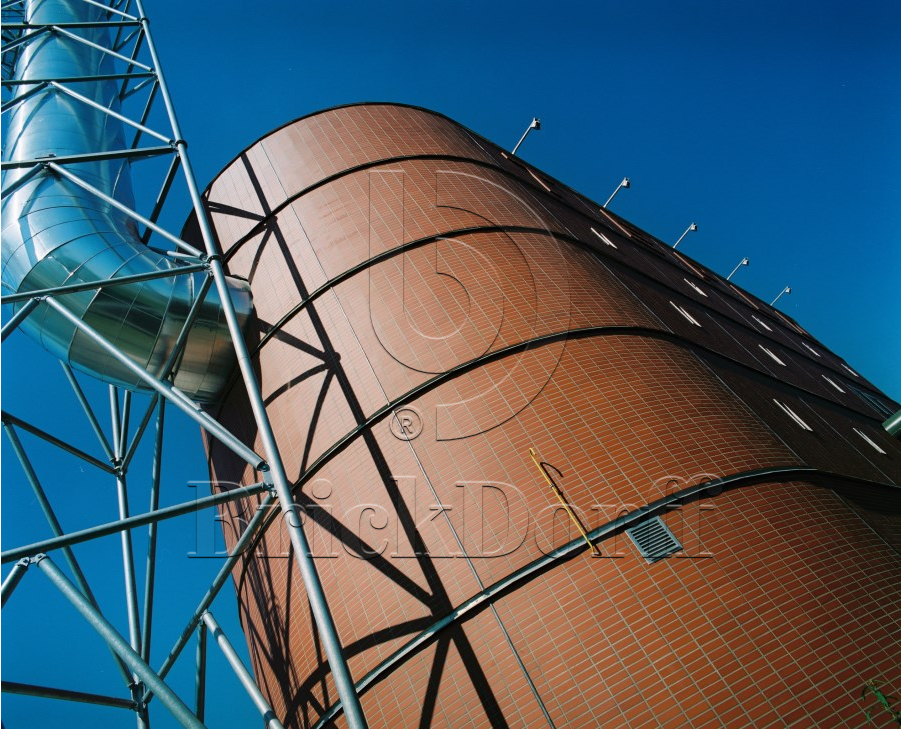 Клинкерная фасадная плитка облицовочная под кирпич Stroeher (Штроер) Keravette Chromatic 215 patrizienrot гладкая NF11, 240*71*11 мм