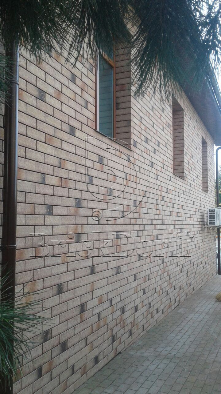 Клинкерная фасадная плитка облицовочная под кирпич Stroeher (Штроер) Zeitlos 357 backstein рельефная NF14, 240*71*14 мм