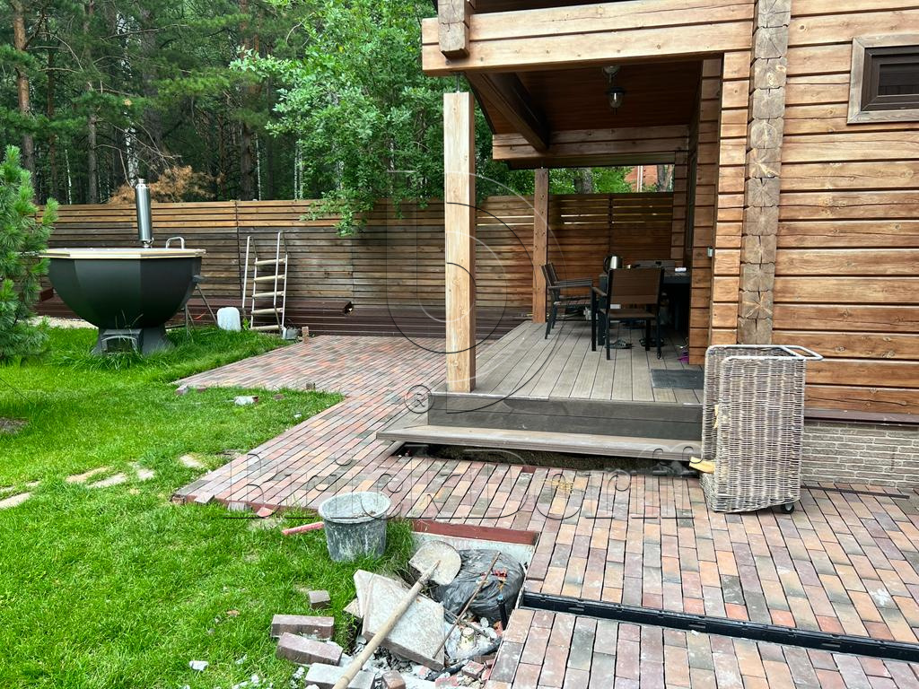 Мюнхен флэш, серая ригельная тротуарная плитка/брусчатка клинкерная 250*80*52 мм, пятый элемент