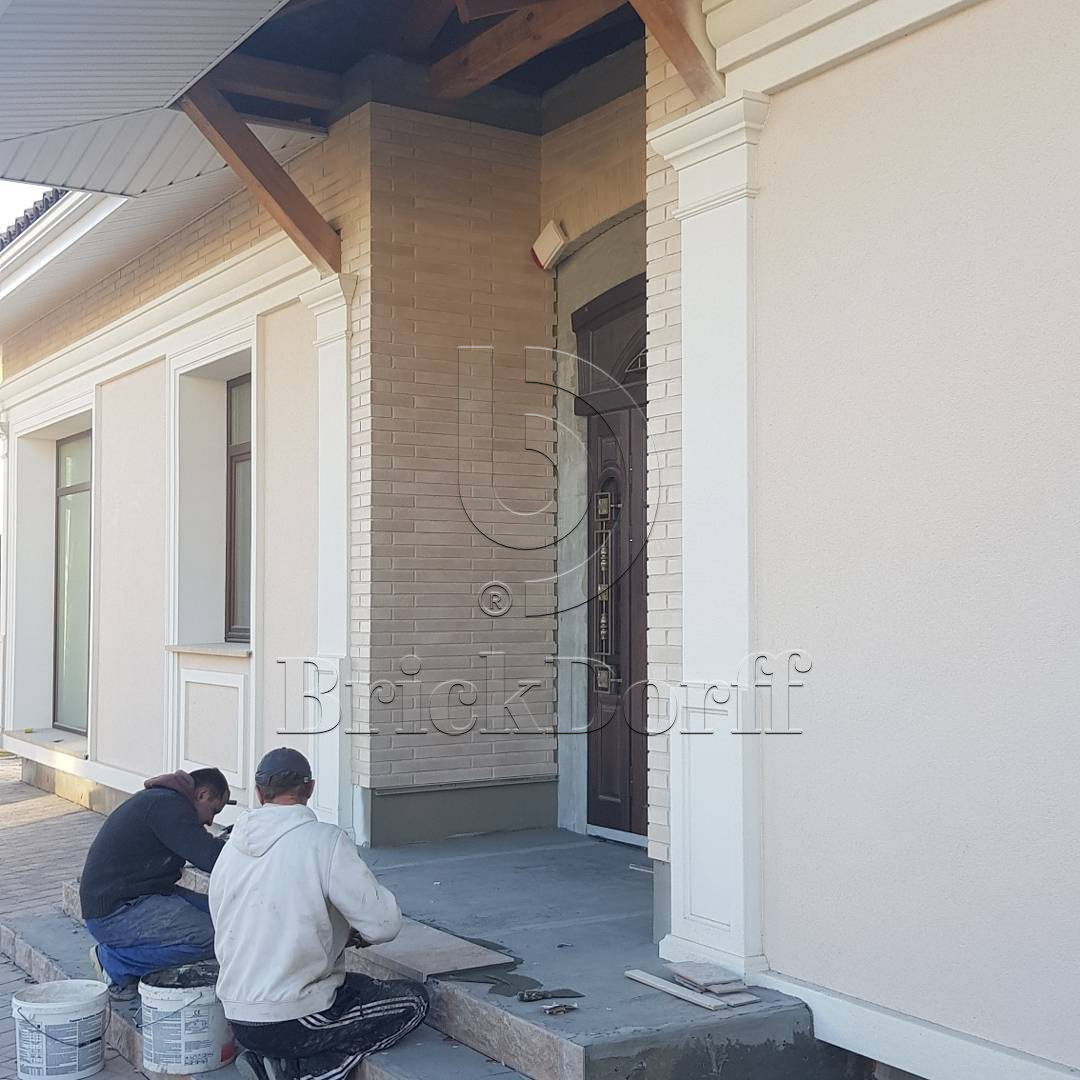 Клинкерная фасадная плитка облицовочная под кирпич Stroeher (Штроер) Glanzstueck Glanzstueck № 4 рельефная, 440*52*14 мм