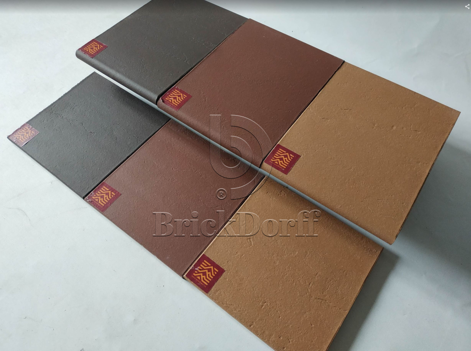 Клинкерная ступень Фронтальная противоскользящая плитка ЭкоКлинкер Natural Sand Песочный 330*250*40*14 мм