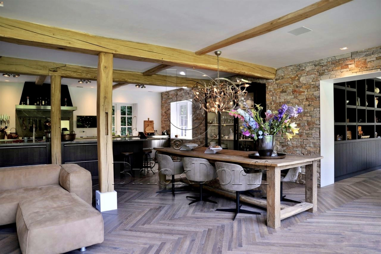 Камень грубый кварцит бежевый 550*200*20\40 мм, натуральный камень для фасада и интерьера BD