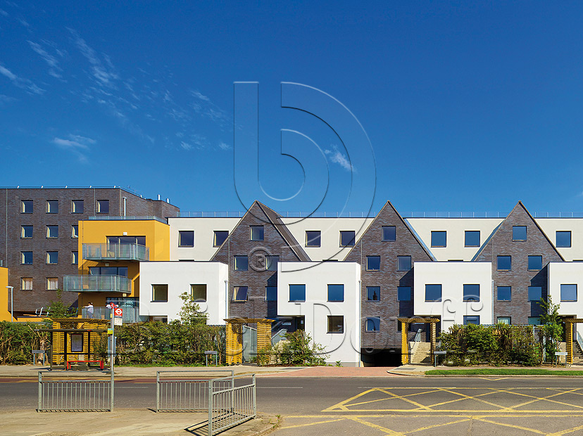 Клинкерная фасадная плитка облицовочная под кирпич Stroeher (Штроер) Keraprotect Chromatic 336 metallic black гладкая NF11, 240*71*11 мм