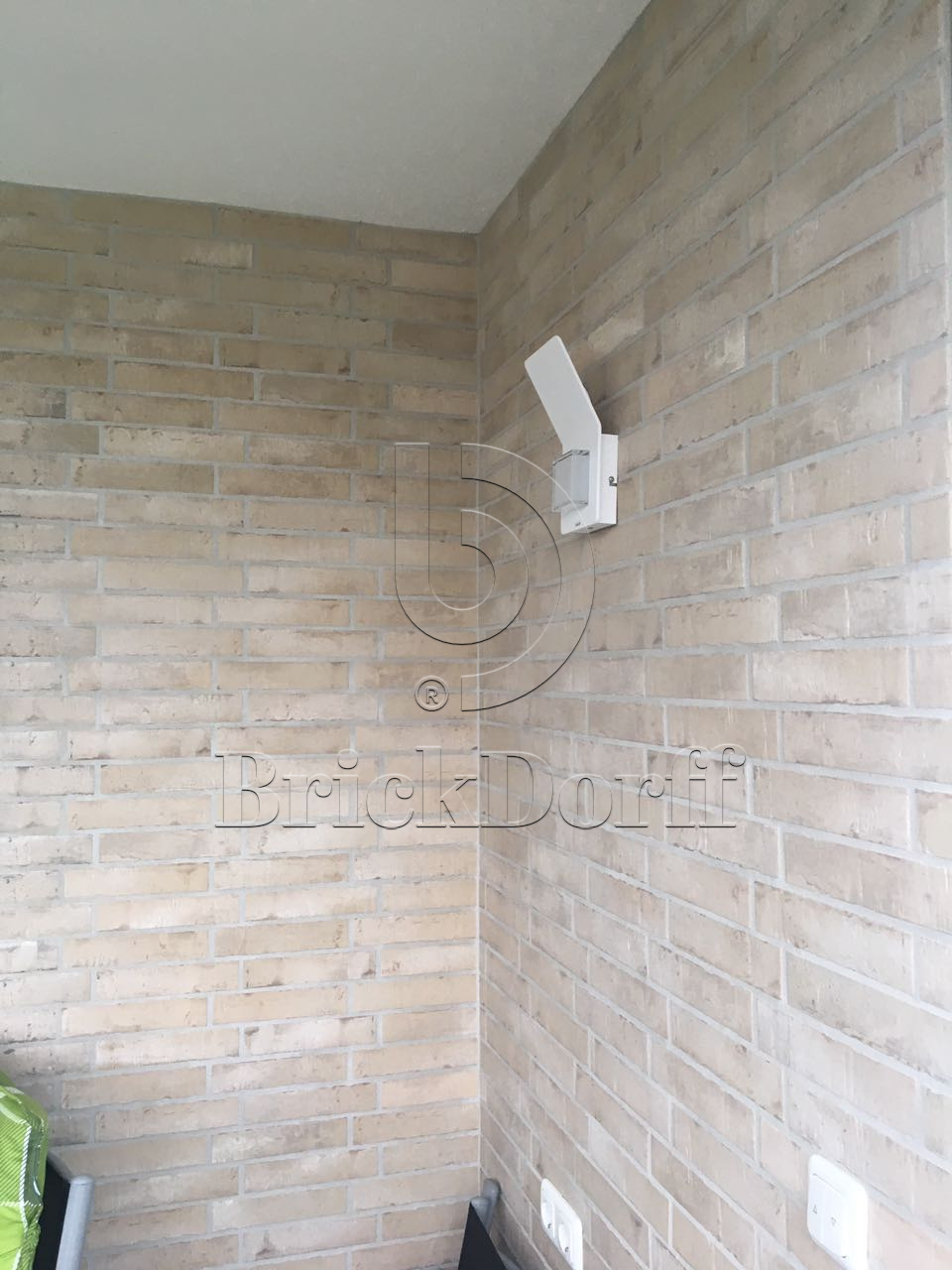 Клинкерная фасадная плитка облицовочная под кирпич Stroeher (Штроер) Kontur EG 470 beige engobiert рельефная, 240*52*12 мм