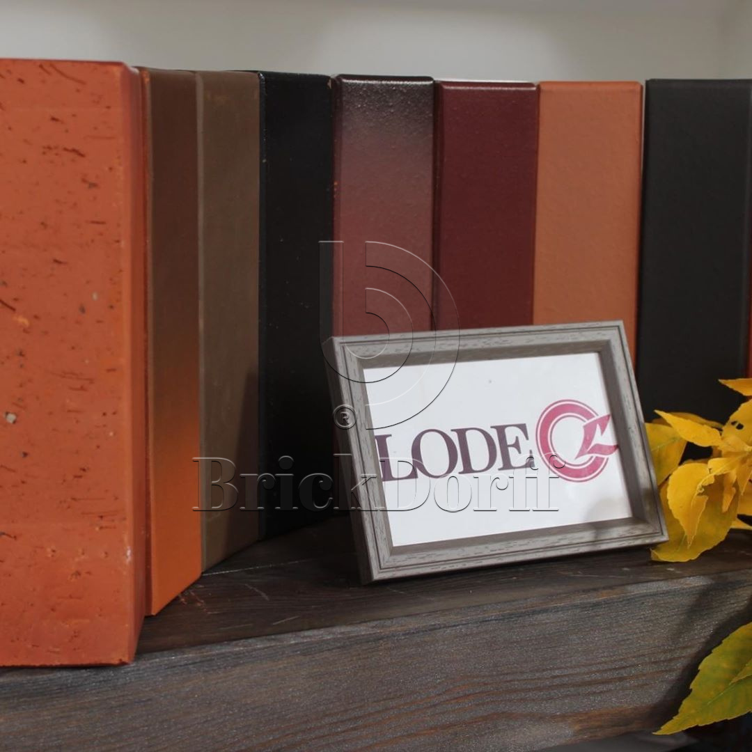 Кирпич клинкерный облицовочный красный терракотовый, Lode AQUARIUS гладкая, 250*120*65 мм