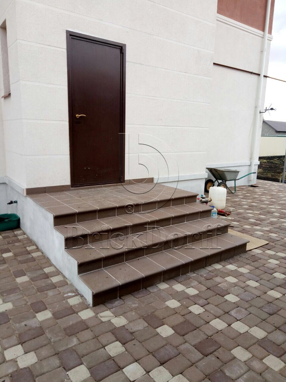 Клинкерная ступень Фронтальная противоскользящая плитка ЭкоКлинкер Natural Brown Коричневый 330*250*40*14 мм