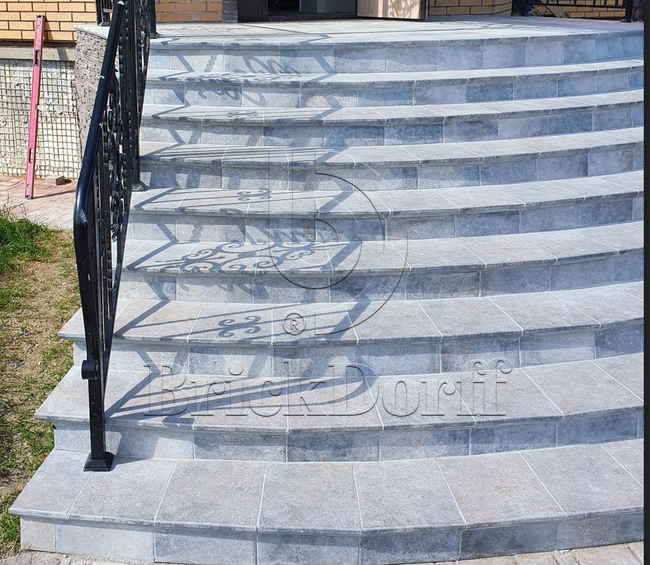 Клинкерная ступень флорентинер Viano Grys противоскользящая с капиносом, серый 330x300x11 мм