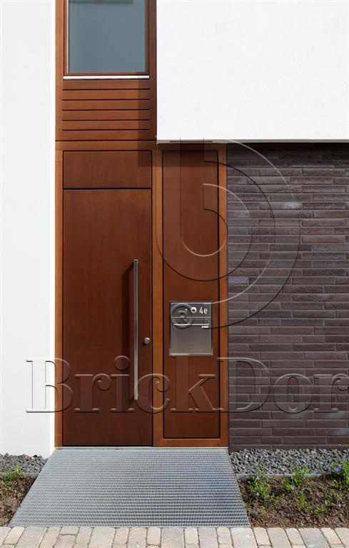 Клинкерная фасадная плитка облицовочная под кирпич Stroeher (Штроер) Zeitlos 359 kohlenglanz гладкая NF14, 240*71*14 мм