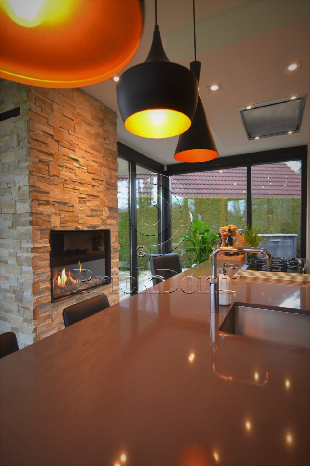 Сланец Бежевый 350*180*10\12 мм, натуральный камень для фасада и интерьера BD