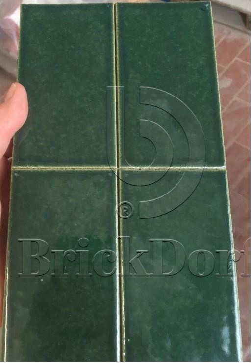 Глазурованная клинкерная фасадная плитка под кирпич Зеленая, 122*69*10 мм