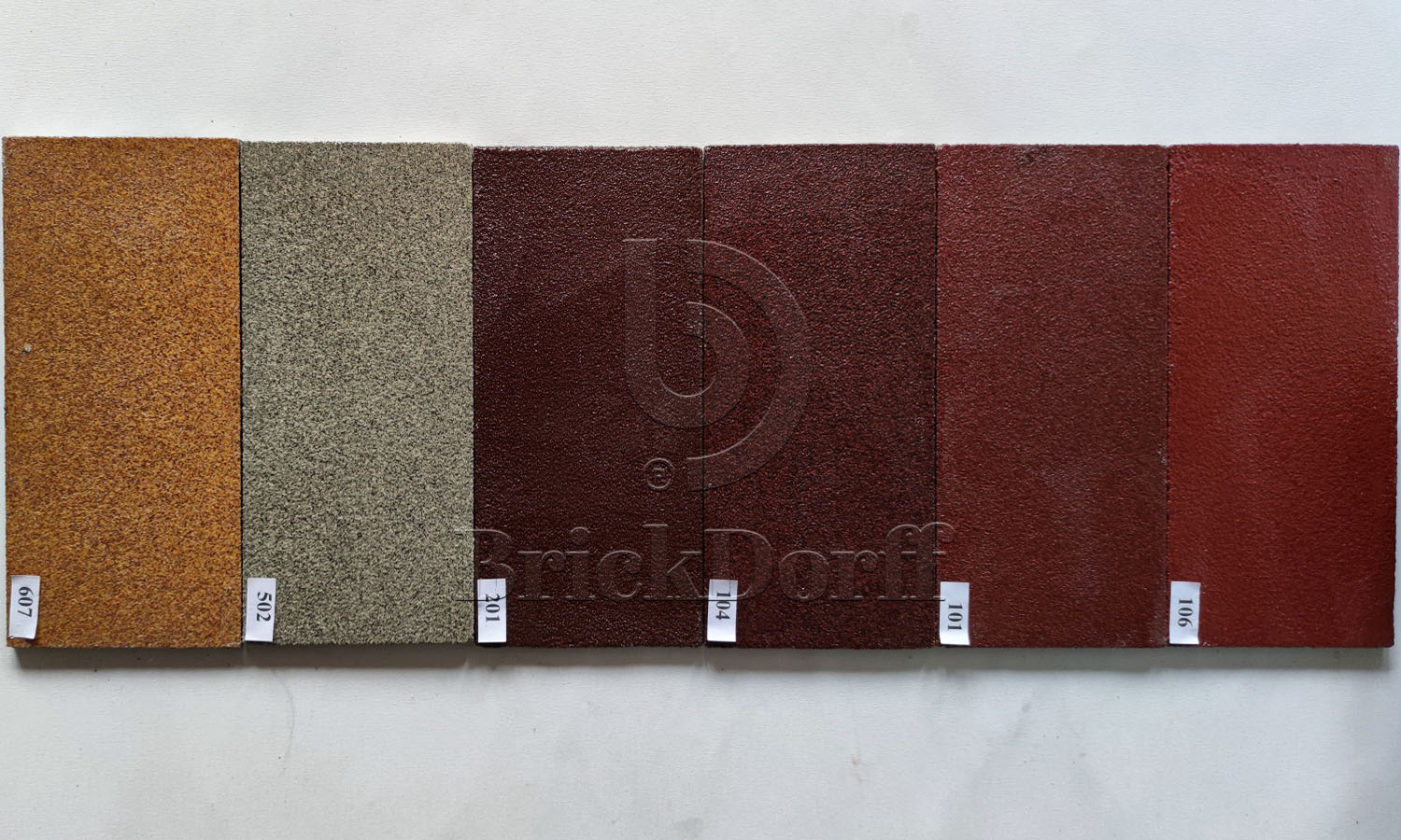 106 Ступень Флорентинер фронтальная противоскользящая с насечками, красная 330*310*17 мм