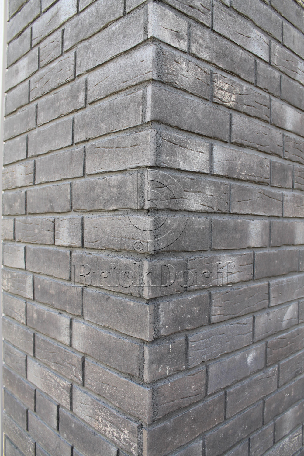 Клинкерная фасадная плитка облицовочная под кирпич Stroeher (Штроер) Steinlinge 376 platinschwarz рельефная NF14, 240*71*14 мм