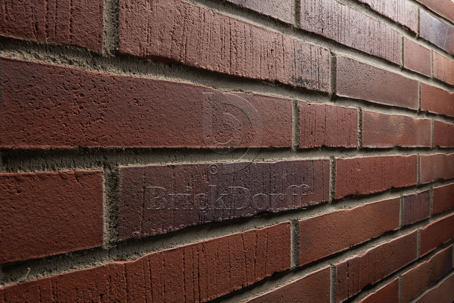 Клинкерная фасадная плитка облицовочная под кирпич Stroeher (Штроер) Handstrich 392 rotrost шероховатая, 240*52*14 мм