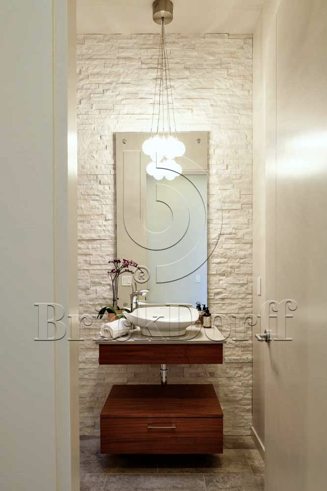 Кварцит Белый 600*150*10-20 мм, натуральный камень для интерьера BD