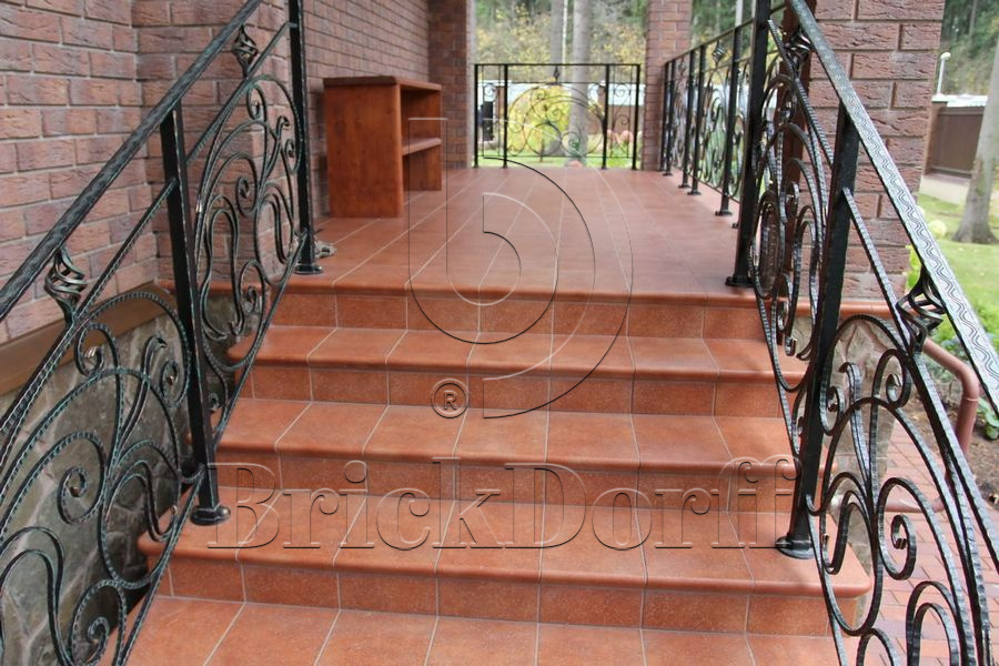 Клинкерная Плитка напольная противоскользящая Stroeher KERAPLATTE ROCCIA 841 rosso 240*115*10 мм