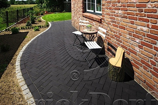 Тротуарная плитка / брусчатка Клинкерная черная LHL klinker TYBET 200*100*47 мм