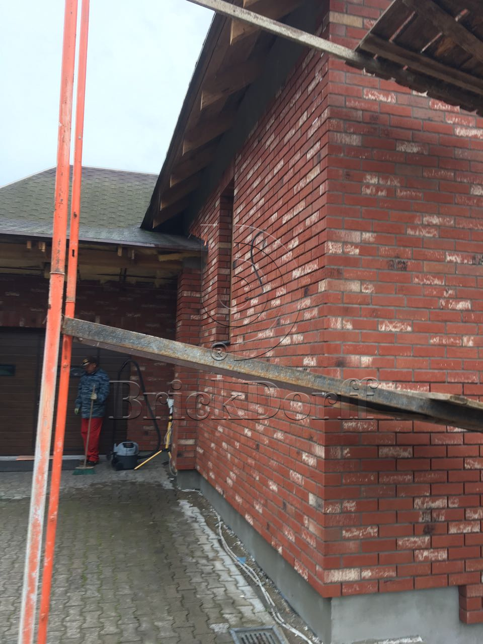 Клинкерная фасадная плитка облицовочная под кирпич Stroeher (Штроер) Steinlinge 374 shabbyrot рельефная NF14, 240*71*14 мм