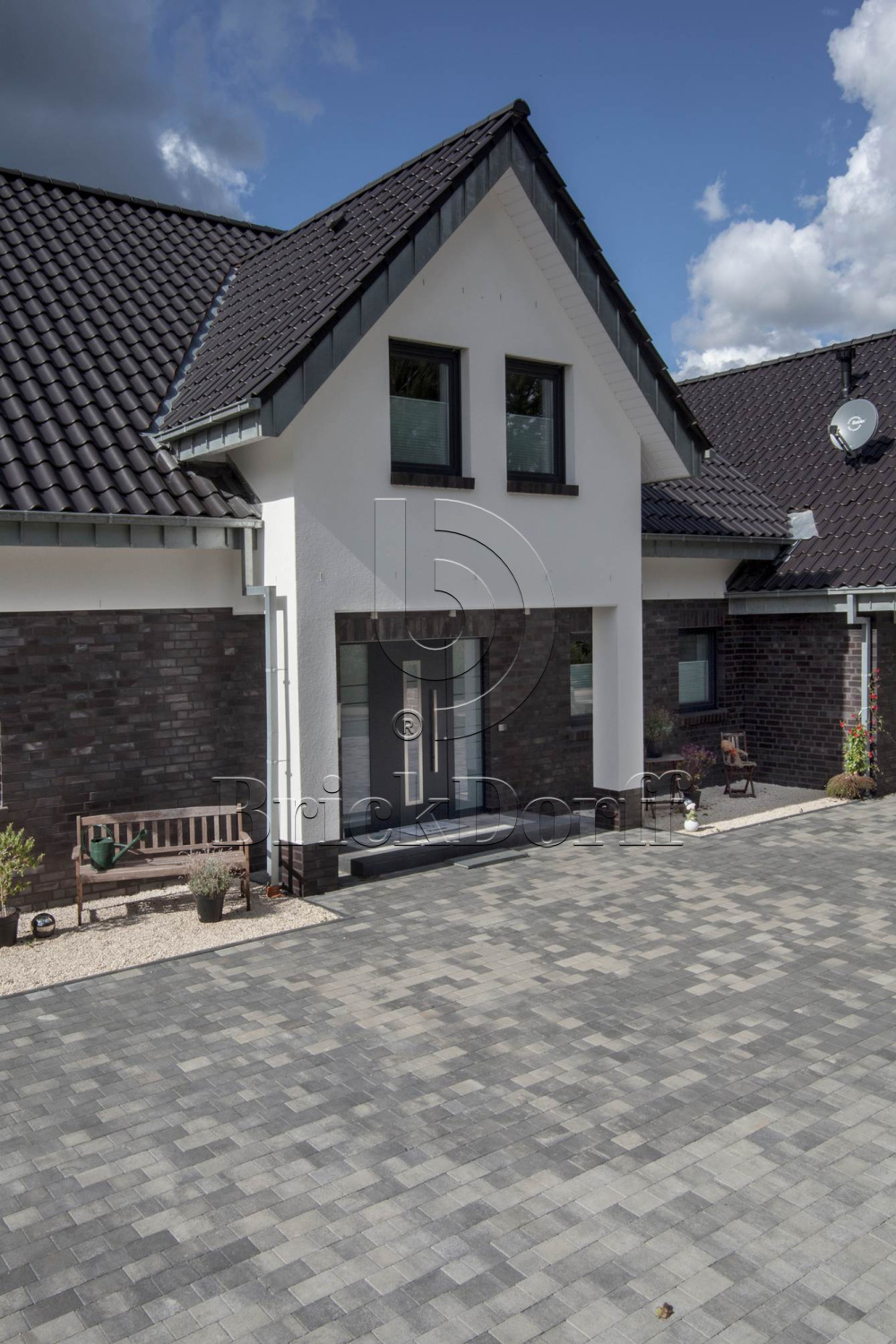 Кирпич облицовочный Клинкерный ABC 8954 Hamburg schwarz-blau-bunt Kohlebrand glatt NF 240*115*71 мм