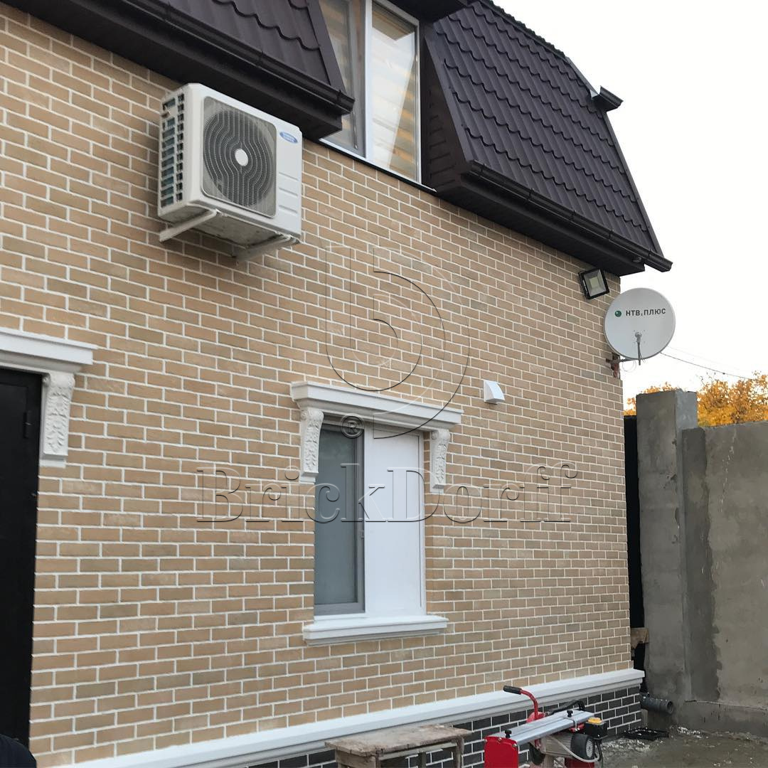 Клинкерная фасадная плитка облицовочная под кирпич Stroeher (Штроер) Steinlinge 371 silberbeige рельефная NF14, 240*71*14 мм