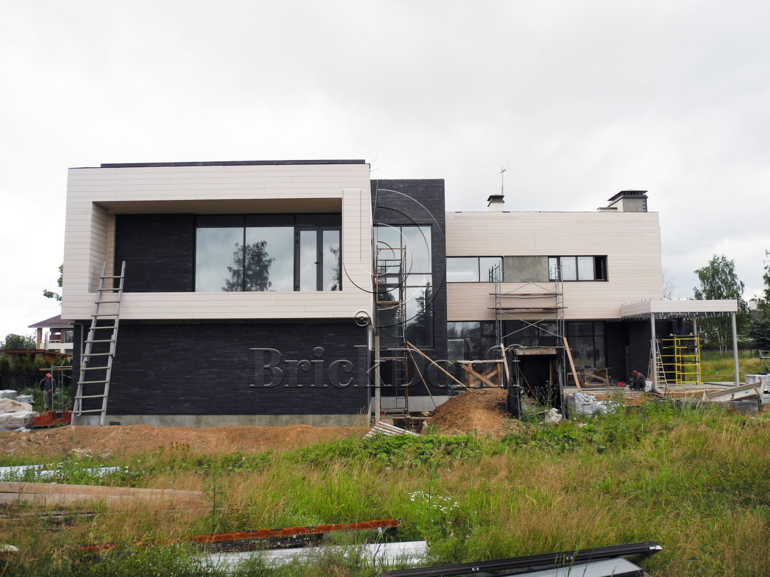 Клинкерная фасадная плитка облицовочная под кирпич Stroeher (Штроер) Glanzstueck Glanzstueck № 1 рельефная, 440*52*14 мм