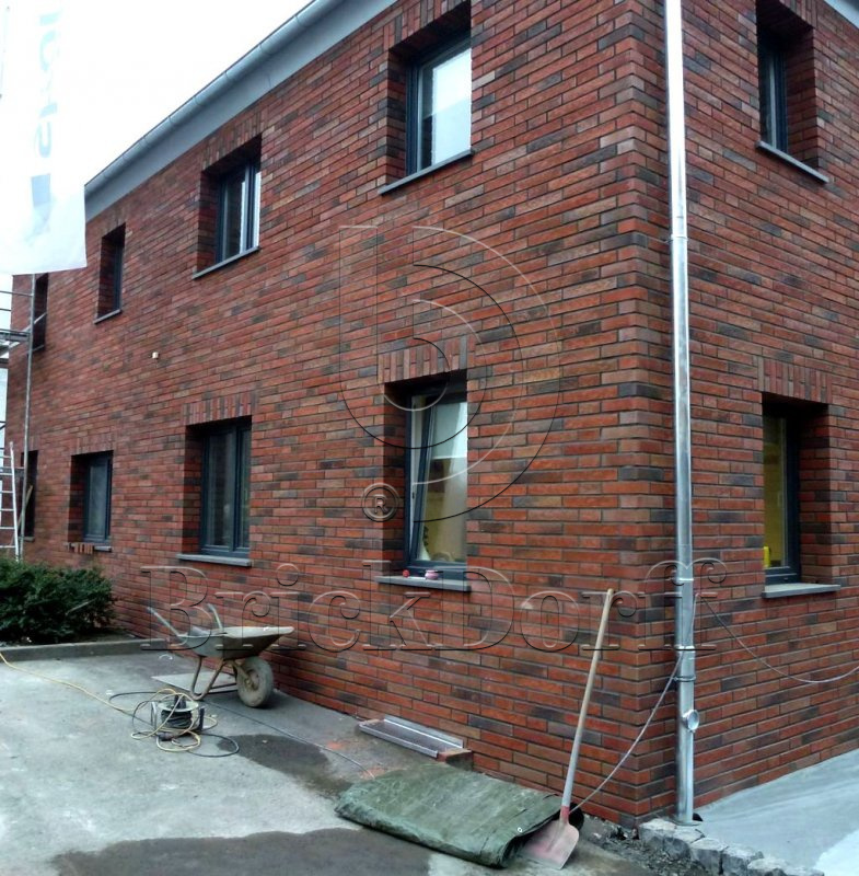 Клинкерная фасадная плитка облицовочная под кирпич Stroeher (Штроер) Zeitlos 353 eisenrost рельефная NF14, 240*71*14 мм